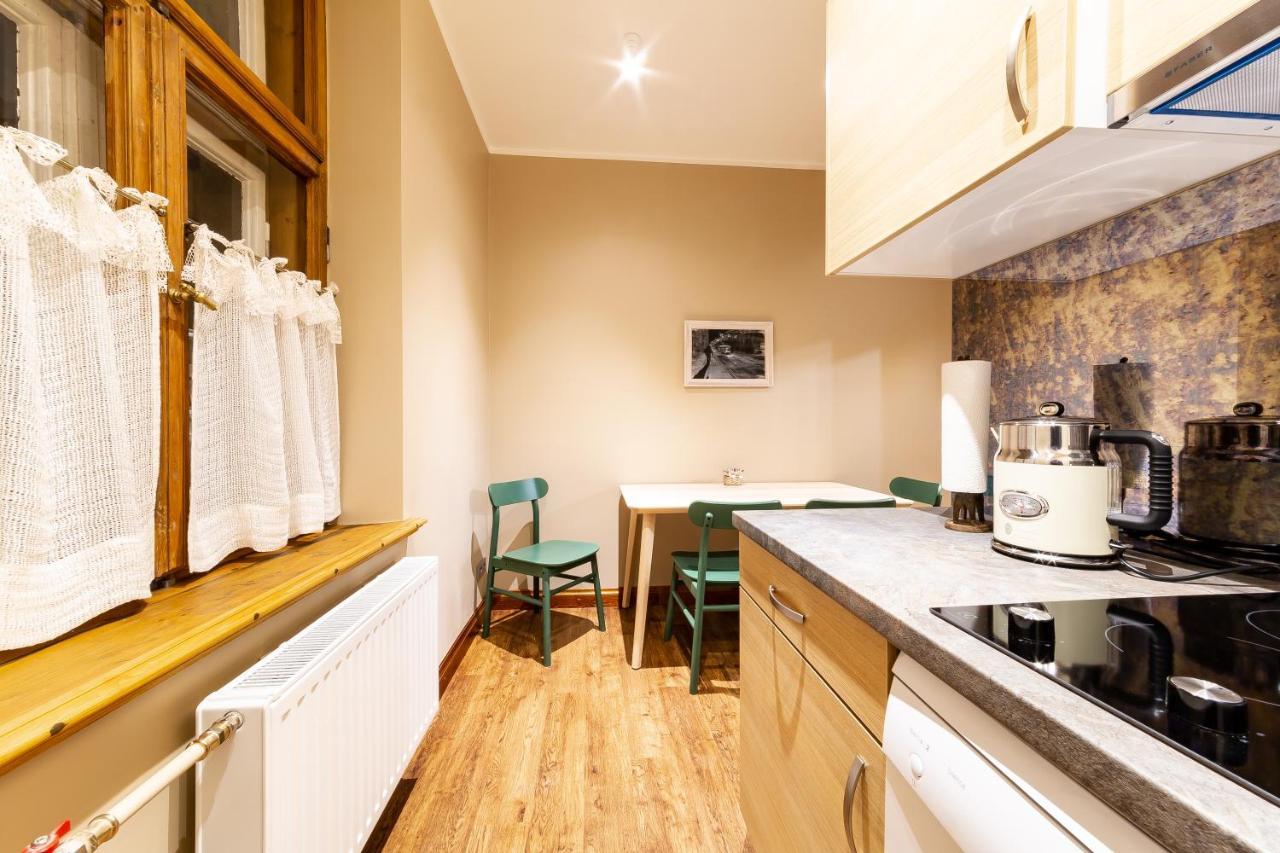 리가 Gourmet Storie'S Ap 68Sqm Renovated Free Parking 아파트 외부 사진